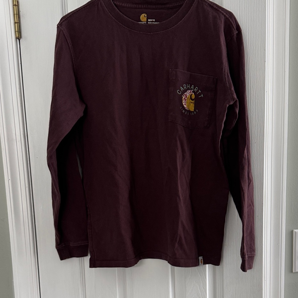 Carhartt womens Long Sleeve Tee -size medium. Burgundy.